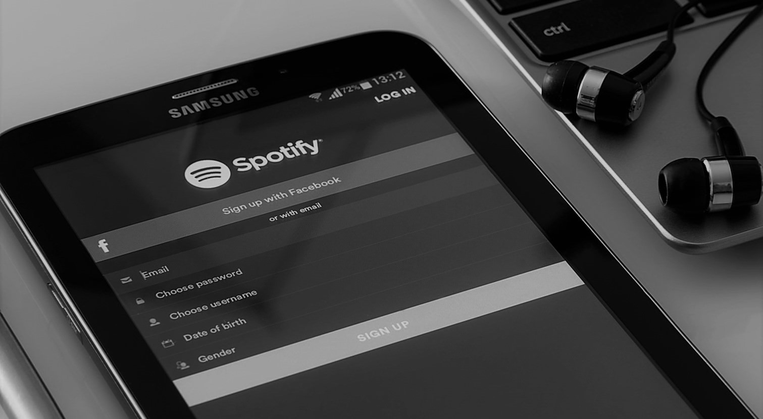 Spotify Considers IPO Under Direct Listing Rules